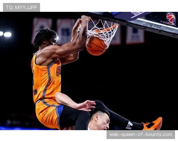 上海怀特塞德脚部墩伤 医疗团队正抓紧时间进行恢复治疗